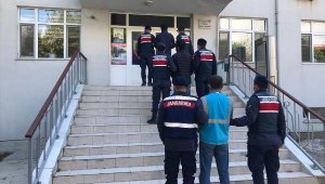 Şantiyeden 1547 metre kablo çalan 3 şüpheliyi JASAT yakaladı