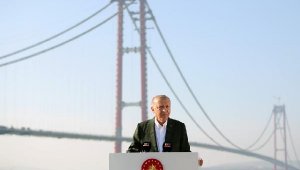 Cumhurbaşkanı Erdoğan'dan 1915 Çanakkale Köprüsü'nde 'Kanal İstanbul' mesajı