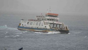 Gökçeada ve Bozcaada'ya yarınki seferler de iptal