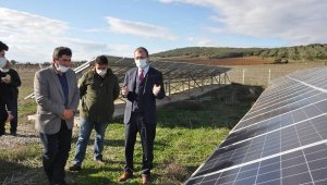 Kaymakam Dolu, güneş enerjili sulama sistemini yerinde inceledi