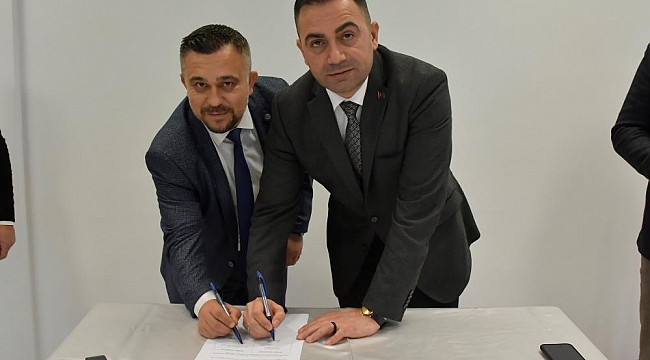 Biga Belediyesi’nde en düşük işçi maaşı 5 bin 427 lira oldu