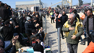 9. Büyük Truva Deve Güreşleri Festivali Büyük İlgi Gördü