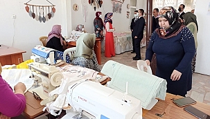 Vali İlhami AKTAŞ, Ayvacık İlçesi Ahmetçe Köyünü Ziyaret Etti