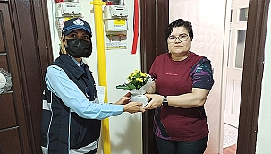 BAŞKAN GÖKHAN, ŞEHİT AİLELERİNİN ANNELER GÜNÜ'NÜ KUTLADI