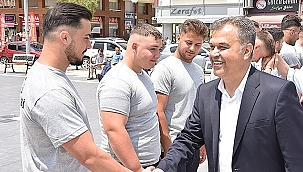 PEHLİVANLAR DUALARLA YOLCU EDİLDİ