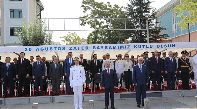 30 Ağustos Zafer Bayramının 100. Yılı Çanakkale’de Coşkuyla Kutlandı