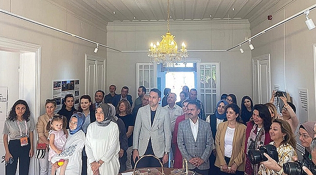 İPEK BÖCEĞİ KOZASI İPEKSİ ELLERDE SERGİ AÇILDI