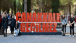 ÇOMÜ EV SAHİPLİĞİNDE ÇANAKKALE KÜLTÜR VE ÇANAKKALE ŞEHİTLİK GEZİSİ DÜZENLENDİ
