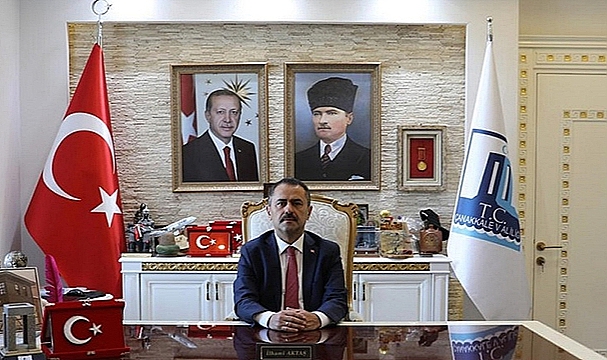 "ALLAH BU MİLLETE BİR DAHA İSTİKLAL MARŞI YAZDIRMASIN"