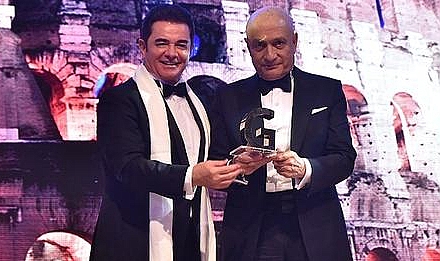 Niyazi Önen'e onur ödülü