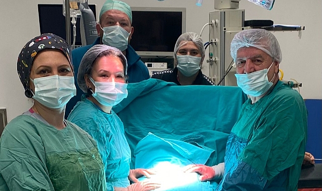 77 Yaşındaki Vatandaşı Sağlığına Kavuşturdular