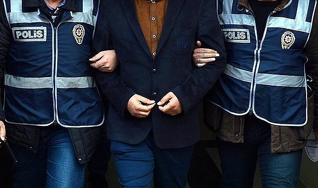EZİNE’ DE FETÖDEN ARANAN 1 KİŞİ YAKALANDI