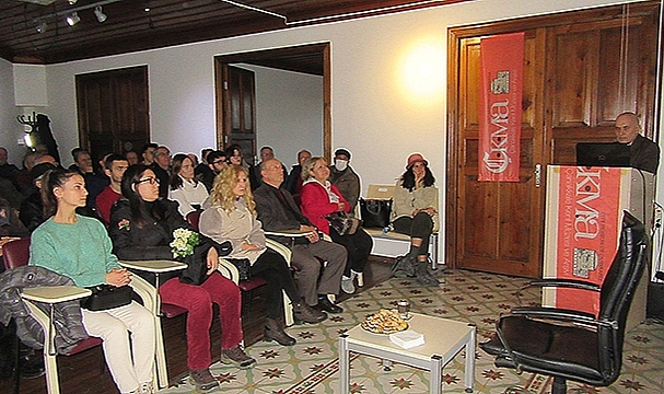 KENT MÜZESİNDE ÇANAKKALE TURİZM TANITMA DERNEĞİ KONUŞULDU