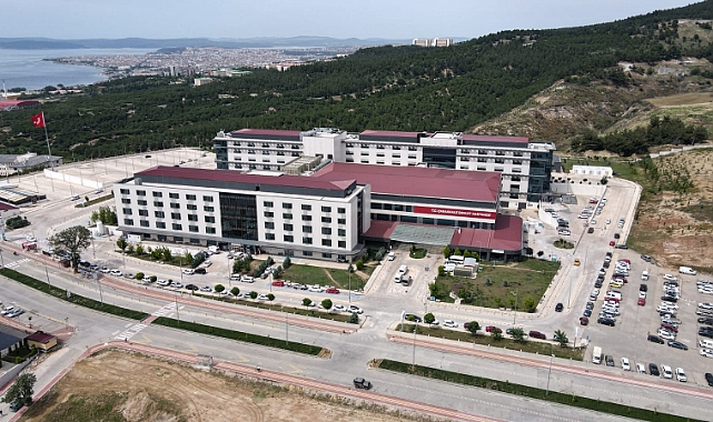 Mehmet Akif Ersoy Devlet Hastanesi 2022 yılında 1 milyon 254 bin 166 hastaya sağlık hizmeti sundu.