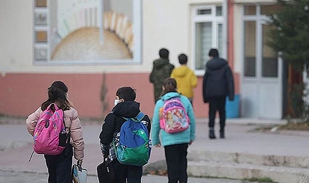 20 ŞUBAT'A KADAR EĞİTİME ARA VERİLDİ