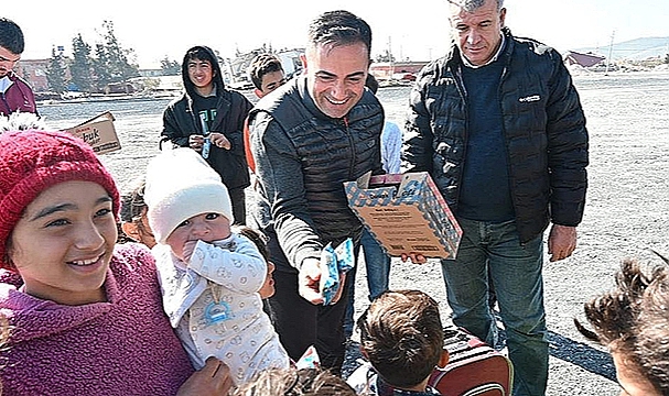 "ACINIZI PAYLAŞMAYA GELDİK"