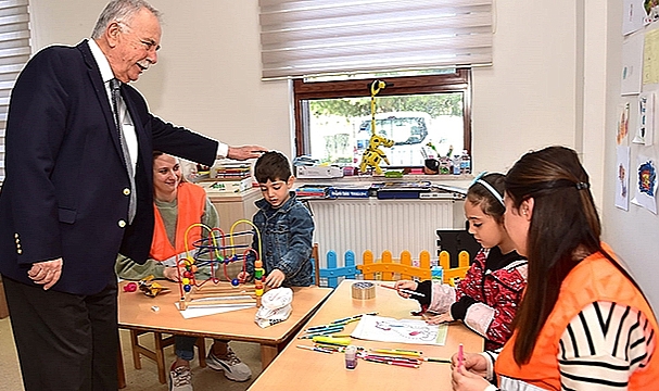 BAŞKAN GÖKHAN, AFET BÖLGESİNDEN GELEN MİSAFİRLERİMİZ İLE BİR ARAYA GELDİ