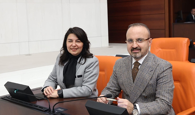 “8 NİSAN ROMANLAR GÜNÜ KUTLU OLSUN”