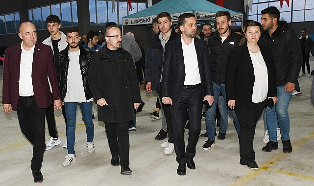 AK Parti Grup Başkanvekili Bülent Turan, memleketi Lapseki'de iftar yaptı
