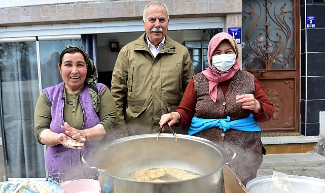 Başkan Gökhan Esnaf Hayrına Katıldı
