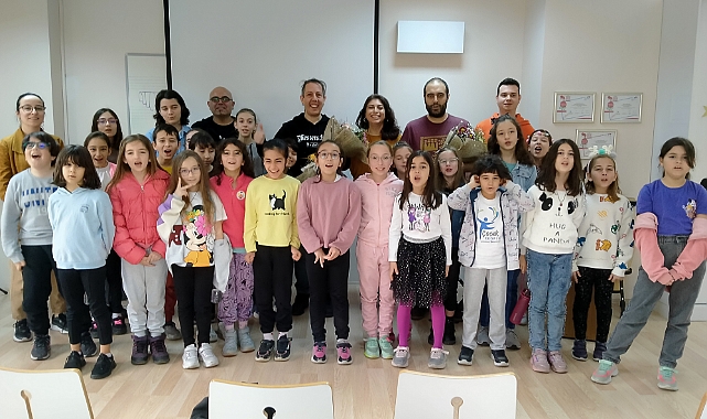 Çocuk Kültür Evi Müzisyen Can Emre Akay'ı Konuk Etti