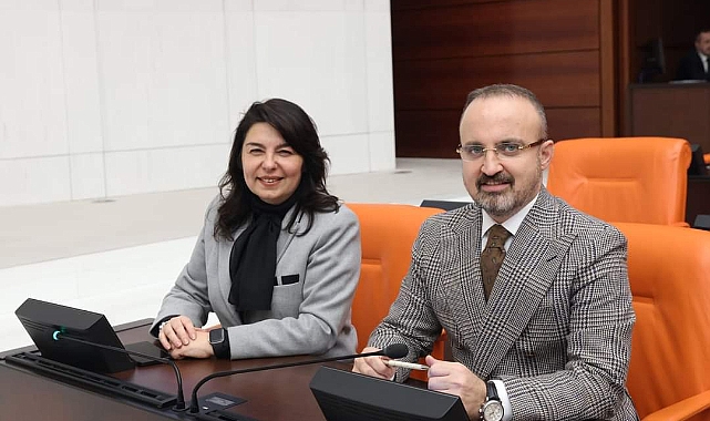 “KADİR GECEMİZ MÜBAREK OLSUN”