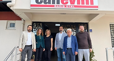 Karadağ Depremzedelerle Kahvaltıda Buluştu