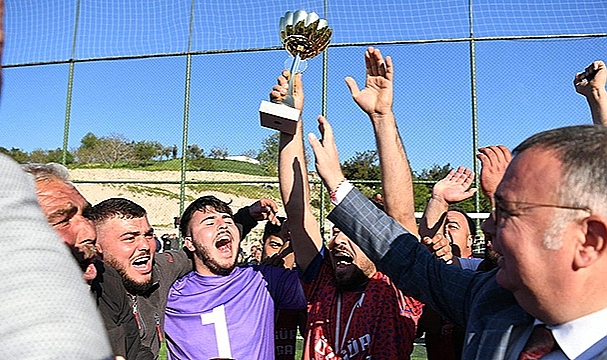 KÖY TURNUVASINDA GÜLEN TARAF KAYADERE