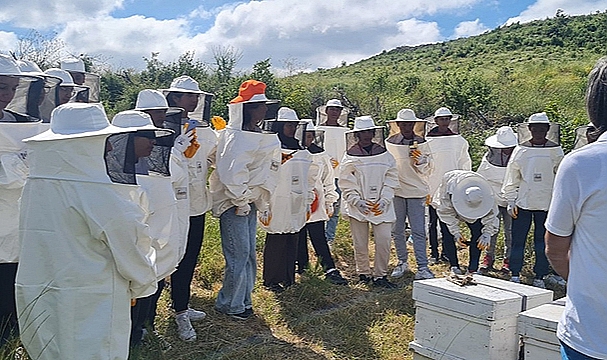 ÇANAKKALE ONSEKİZ MART ÜNİVERSİTESİ GÖÇMEN ÇOCUKLARA UMUT OLDU