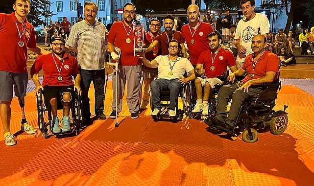 NAMAĞLUP ŞAMPİYON BOĞAZGÜCÜ KUPASINA KAVUŞTU