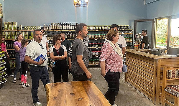 PORTEKİZLİ AKADEMİSYENLER ÇANAKKALE ZEYTİNİNE HAYRAN KALDILAR