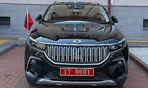 VALİLİĞE YENİ MAKAM ARACI TOOG