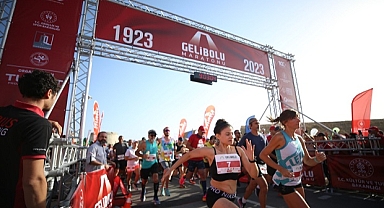 Binlerce Sporcu Gelibolu Maratonu'nda Koştu!