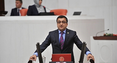  BÜLENT ÖZ PARTİSİ CHP' DEN İHRAÇ EDİLDİ