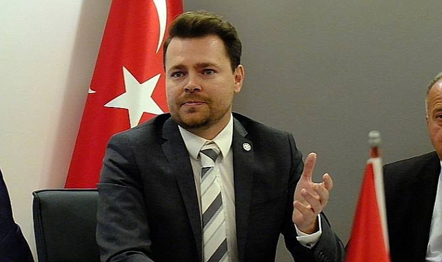 İYİ Partili Burak Kunt ''Zam Çözüm Değil, Sistem Değişmeli''