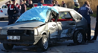 Çanakkale'de Trafik Kazası: 1 Ölü, 1 Yaralı