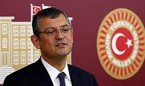 CHP'nin 8. Genel Başkanı Özgür Özel oldu