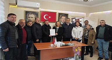 Ayvacık İlçesi Tarihinde, İl Genel Meclisi İçin İlk Kadın Aday Adayı Yasemin Çakan