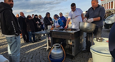 SAMİ YAVAŞ'TAN VATANDAŞLARA PİŞİ İKRAMI