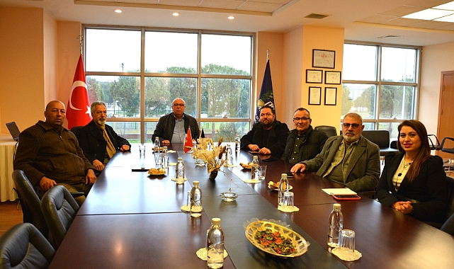 Çanakkale İnternet ve Sosyal Medya Basın Mensupları Derneği'nden Başkan Deniz'e Ziyaret