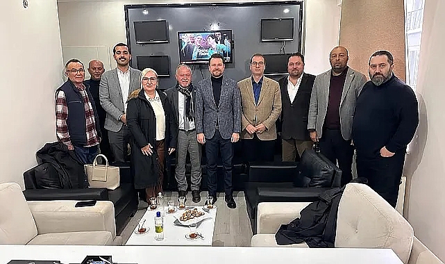 İYİ Parti'den Çanakkale İnternet ve Sosyal Medya Basın Mensupları Derneği'ne ziyaret