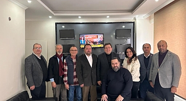 Muharrem Erkek, Çanakkale İnternet ve Sosyal Medya Basın Mensupları Derneği'ni ziyaret etti