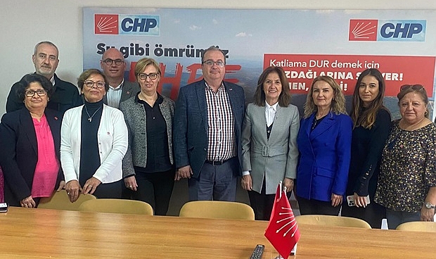 CHP’li Kadınlardan Biga'daki Kadın Cinayetine Tepki