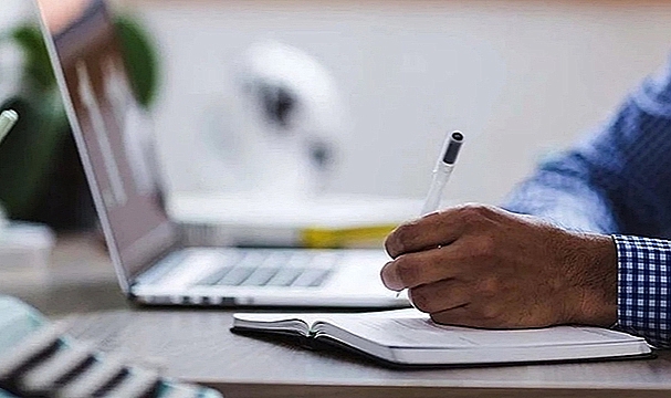 HAFTALIK ÇALIŞMA SAATİ 40 SAATE İNDİRİLECEK