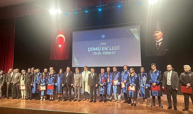 ÇOMÜ’ye katkı veren EN’ler ödüllerini aldı