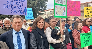 KATLİAMA YÜRÜYÜŞLÜ TEPKİ