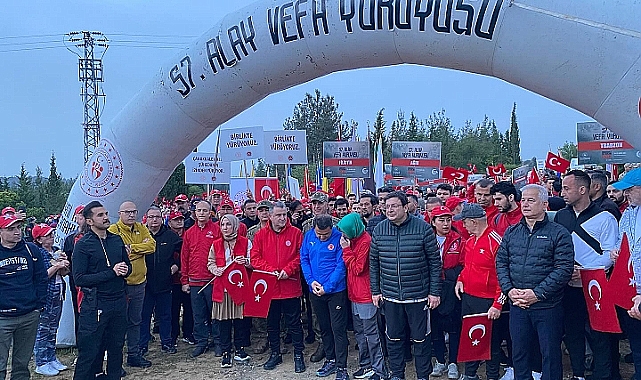 Binlerce Genç 57'nci Alay'ın izinde yürüdü