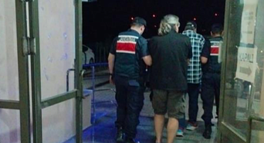 Ayvacık' ta Yunan Bayraklı Tekneye Operasyon 'da 10 Kişi Tutuklandı