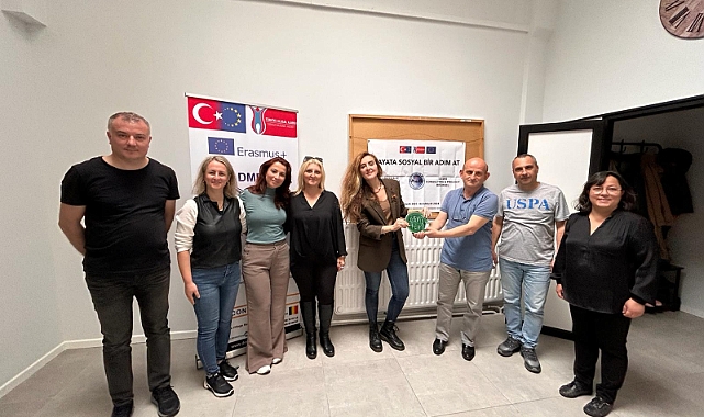“Hayata Sosyal Bir Adım At”