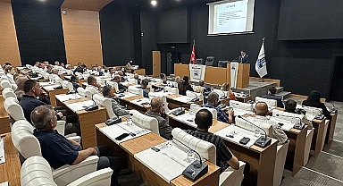 Vali İlhami Aktaş muhtarlarla toplantıda buluştu